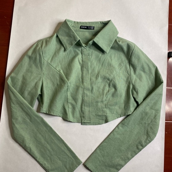 Green cropped button up - Picture 4 of 5